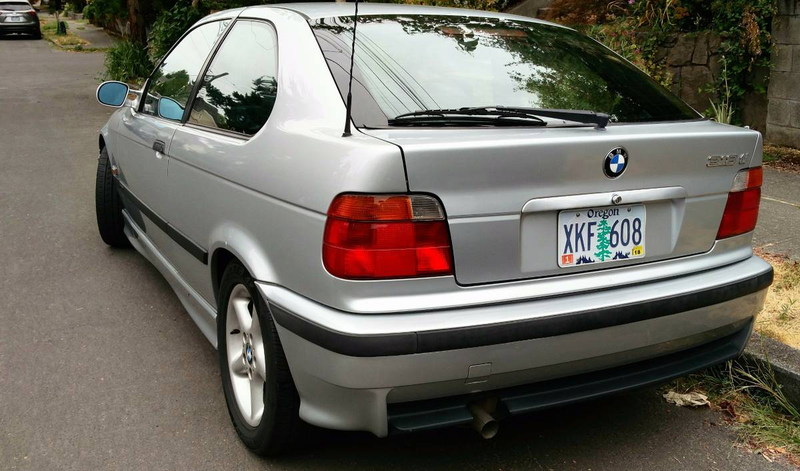 Illustration for article titled For $3,750, Could This 1996 BMW 318ti Hatch A Deal?